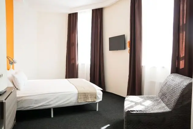 Station hotel L1 - Oda
