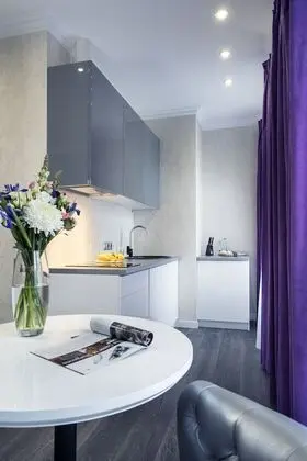 Hotel Status Apartments - Mutfak