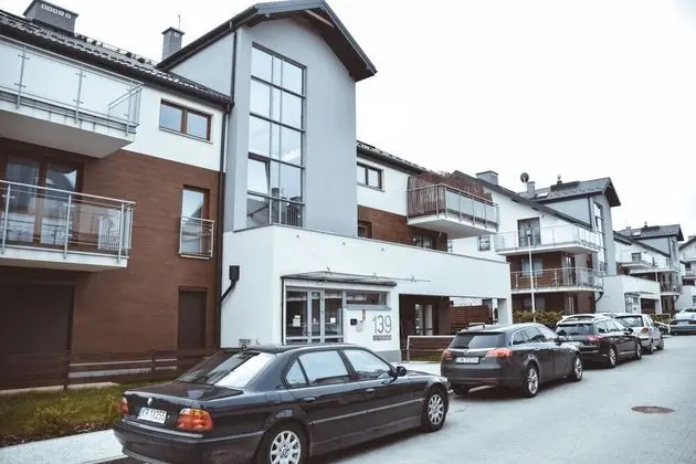 Stawowa Apartment with private garage