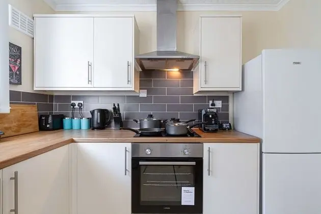 Stay In Cardiff Cathay's Terrace Apartment - Mutfak