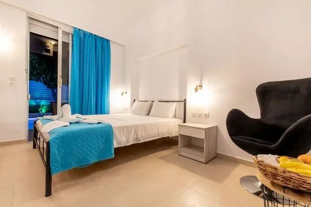 Stay Helios - Aparts & Pool Suites - Oda