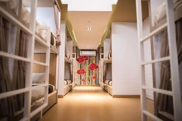 Stay With Hug Poshtel & Activities - Oda