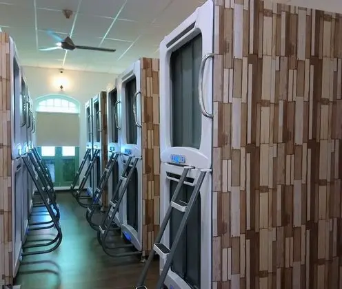 Stay With Me Capsules Hostel - Oda Servisi