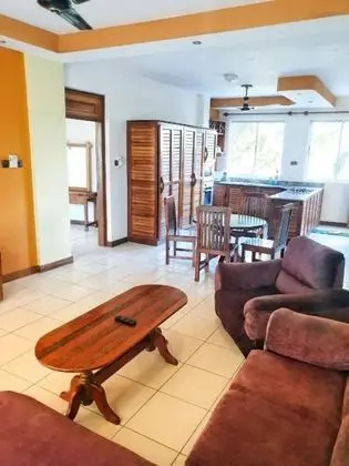 Stay.Plus Bamburi Beachfront Apartment