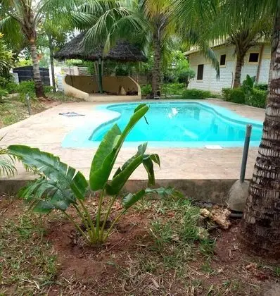 Stay. Plus Darad Homes Diani