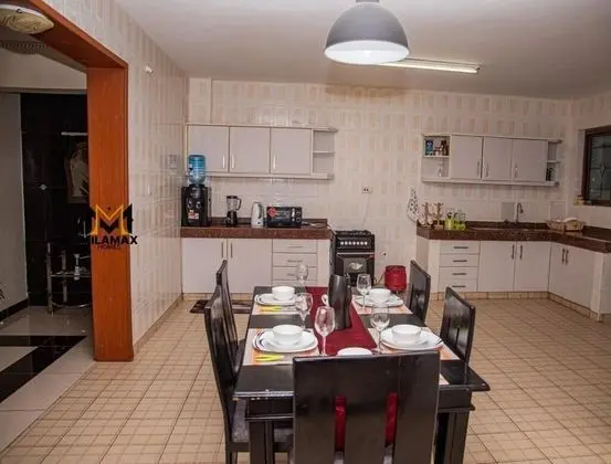 Stay.Plus Furaha Holiday Apartment - Mutfak