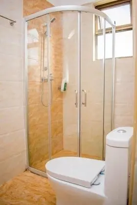 Stay.Plus Kileleshwa Furnished Apartment - Banyo Tipleri