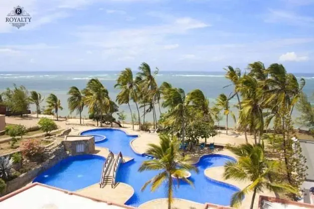 Stay.Plus Lamera 1 Bedroom Apartment - Havuz