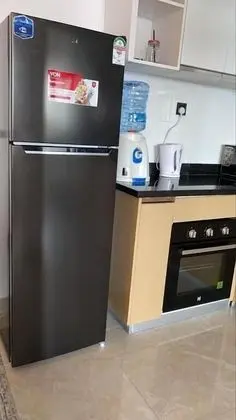 Stay.Plus Lavington Luxury Apartment - Mutfak