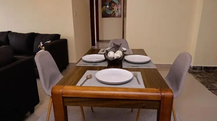 Stay.Plus Luxore Apartment Syokimau - Yerinde Yemek