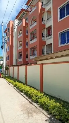 Stay.Plus Mtwapa Luxe Apartments - Dış Mekan