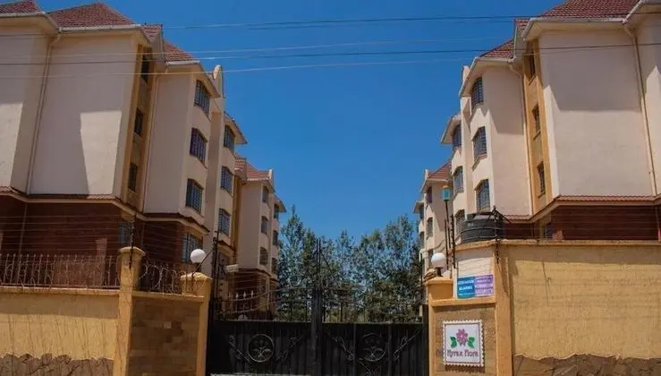 Stay.Plus Nakuru Furnished Apartment - Dış Mekan