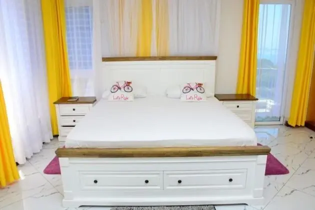 Stay.Plus Nyali Furnished Apartments - Oda
