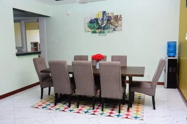Stay.Plus Nyali Furnished Apartments - Yerinde Yemek