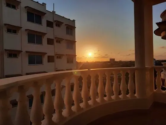 Stay.Plus Queen's Royal Apartments Nyali - Dış Mekan