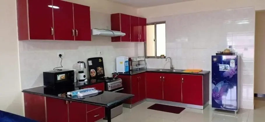 Stay.Plus Saphire Court Apartment - Mutfak
