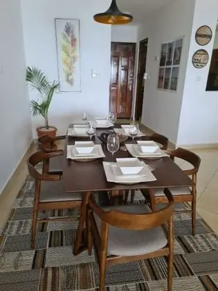 Stay.Plus Shanzu Beachfront Apartment - Yerinde Yemek