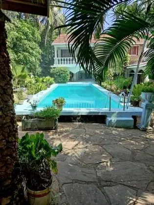 Stay.Plus Shasha Apartment Nyali - Havuz