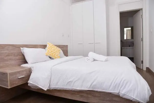 Stay.Plus Stylish Living Nova