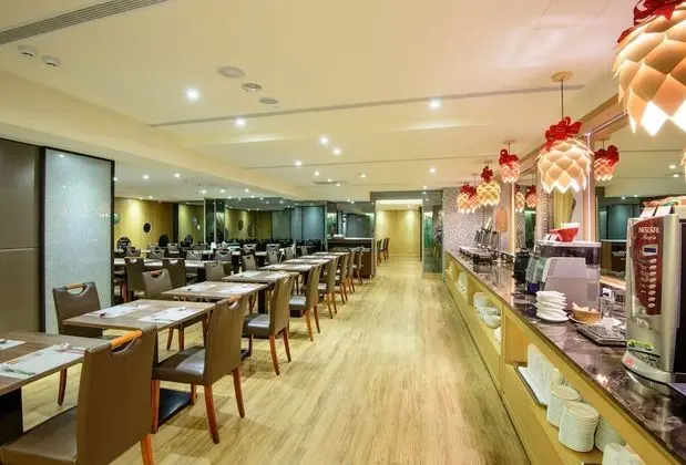 Stay Hotel - Taichung Yizhong - Yerinde Yemek