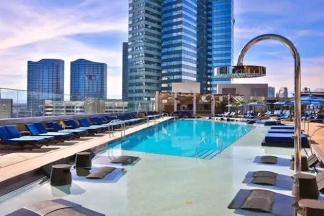 Stay Together Suites 2BD2BA Apartment - Havuz