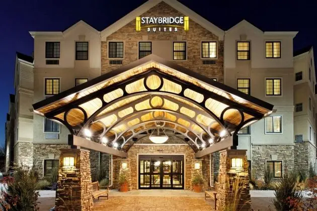 Staybridge Suites Auburn Hills - Crossing Drive - Öne Çıkan Resim