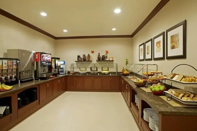 Staybridge Suites Chantilly-Dulles Airport 