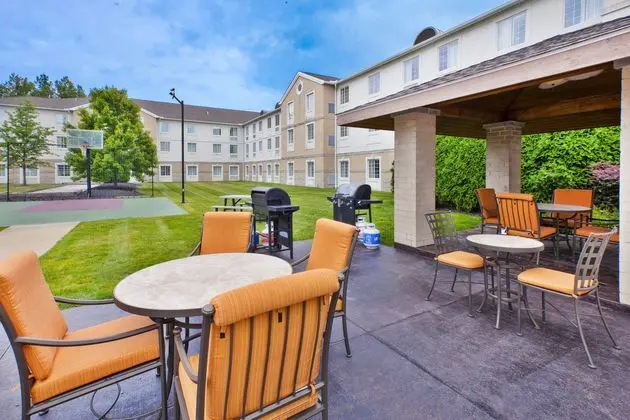 Staybridge Suites Cleveland East Mayfield Hts.