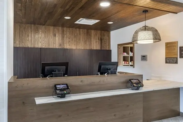Staybridge Suites Dallas Grand Prairie, an IHG Hotel - Lobi
