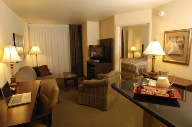 Staybridge Suites Denver International Airport