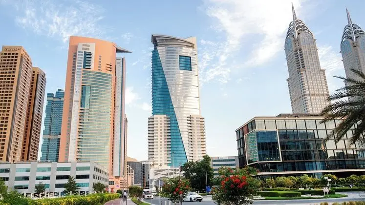 Staybridge Suites Dubai Internet City, an IHG Hotel - Dış Mekan
