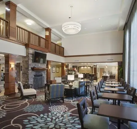 Staybridge Suites Fayetteville Univ of Arkansas - Lobi