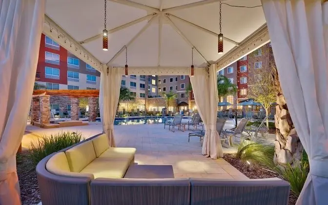 Staybridge Suites Gainesville I-75, an IHG Hotel - Havuz