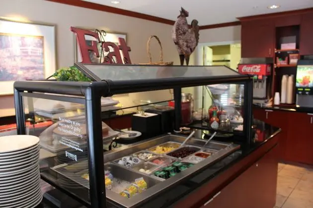 Staybridge Suites Grand Rapids-Kentwood - Yeme / İçme