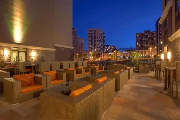 Staybridge Suites Hamilton - 1
