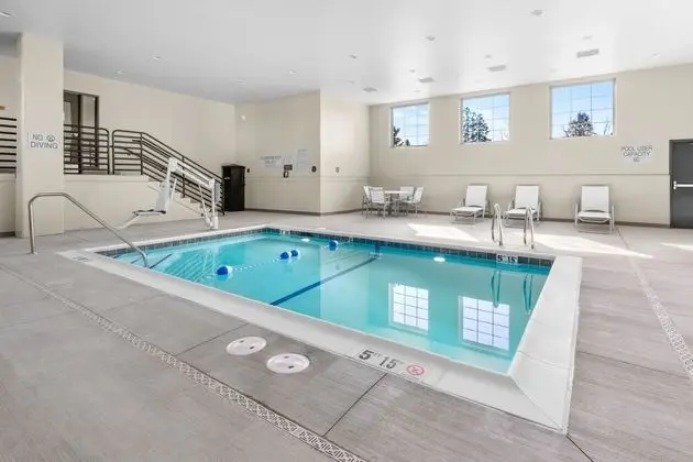 STAYBRIDGE SUITES HILLSBORO - Havuz