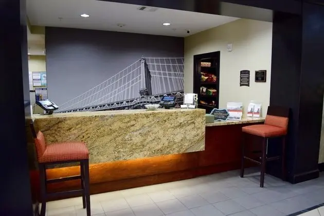 Staybridge Suites Houston Stafford - Sugar Land, an IHG Hotel - Lobi