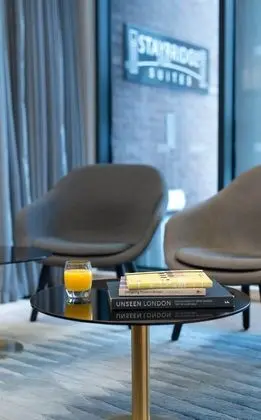 Staybridge Suites London Vauxhall - Lobi