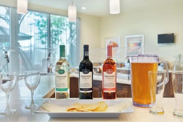 Staybridge Suites Miami International Airport - Oda