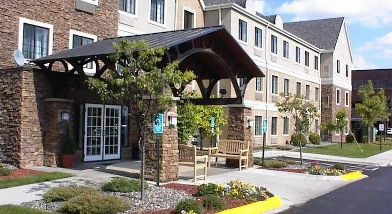 Staybridge Suites MPLS-Maple Grove/Arbor Lakes