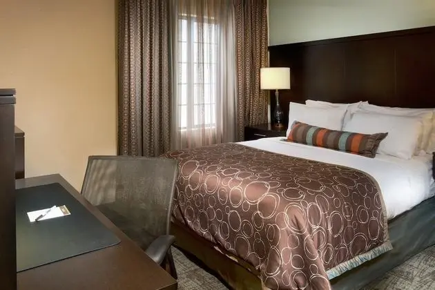 Staybridge Suites Myrtle Beach - West - Oda