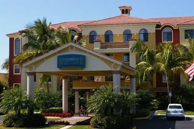 Staybridge Suites Naples-Gulf Coast