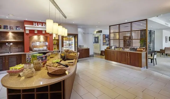 Staybridge Suites Newcastle, an IHG Hotel - Yerinde Yemek
