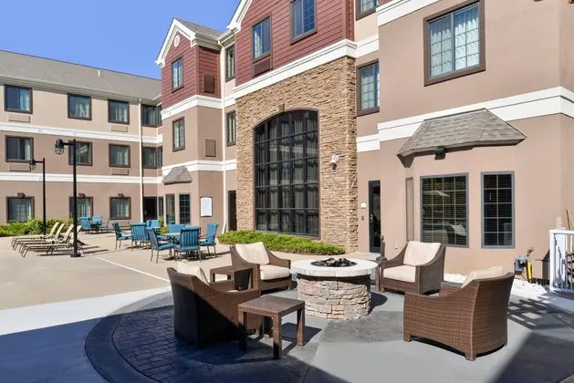 Staybridge Suites Ofallon Chesterfield