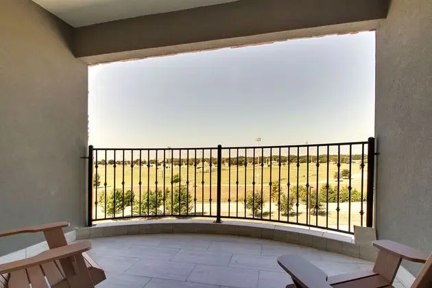STAYBRIDGE SUITES PLANO - THE COLONY - Oda