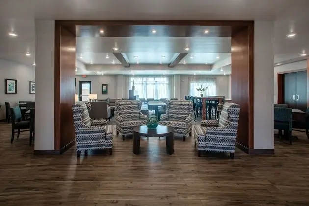 Staybridge Suites Sioux Falls Southwest, an IHG Hotel - Lobi