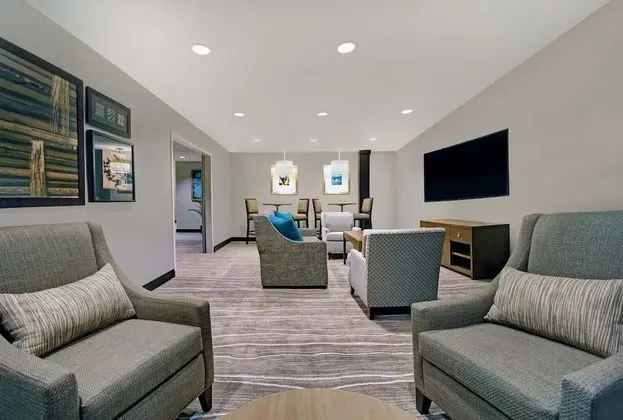 Staybridge Suites Sterling Heights -Detroit Area, an IHG Hotel - Lobi