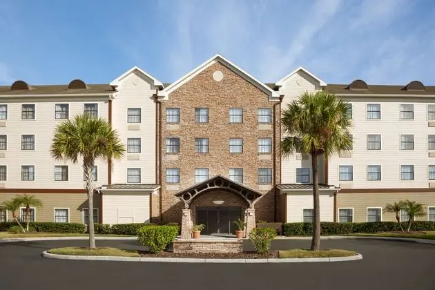 Staybridge Suites Tampa East- Brandon - Dış Mekan