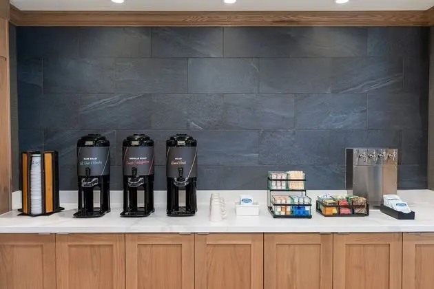 Staybridge Suites Temecula Wine Country, an IHG Hotel - Yerinde Yemek