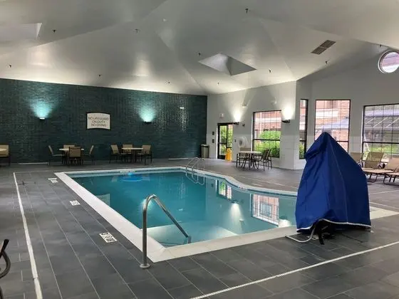 Staybridge Suites Toledo Maumee - Havuz